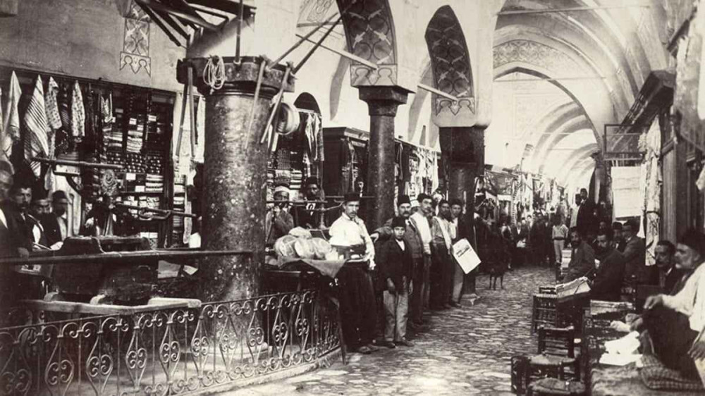 TARİHİN RUHU