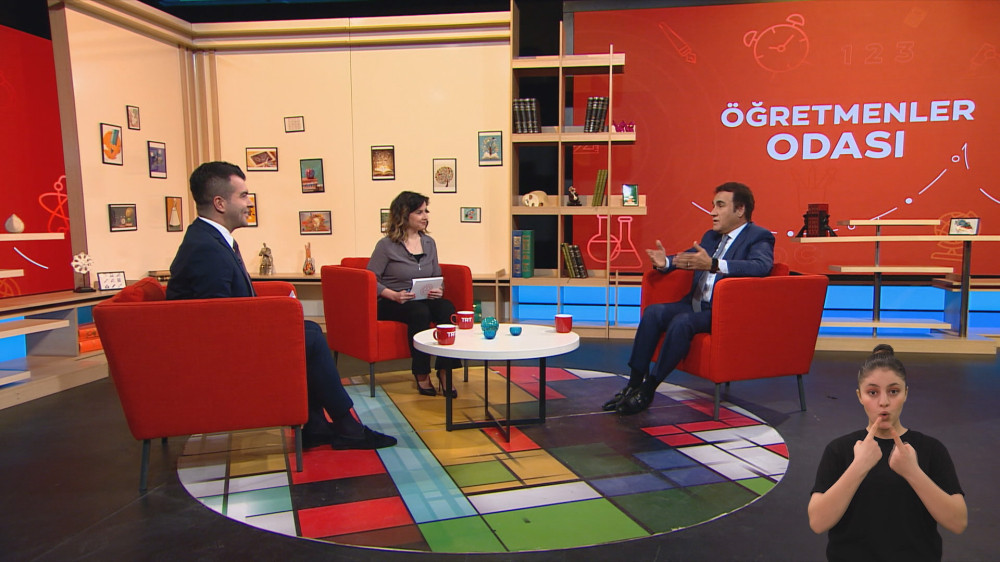 ÖĞRETMENLER ODASI