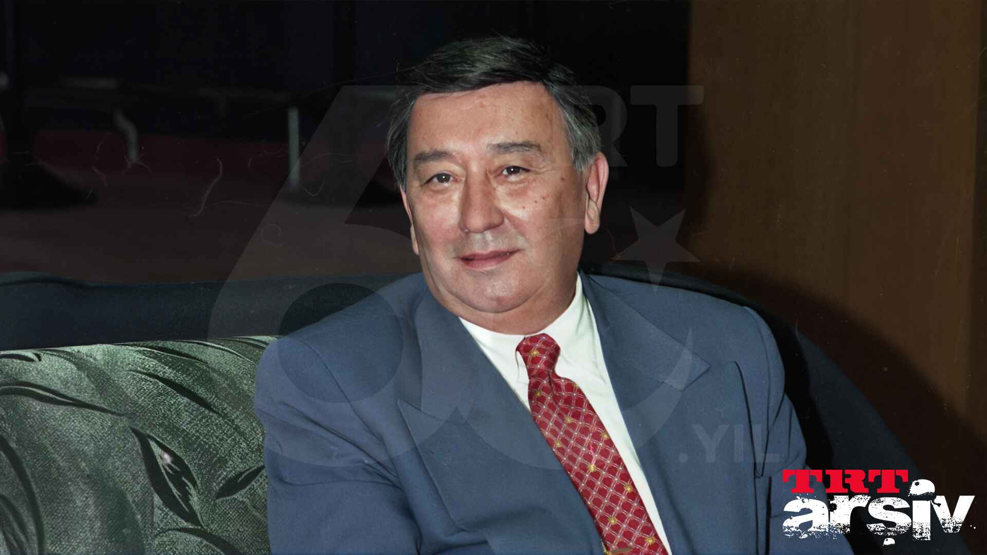 Bülend ÖZVEREN